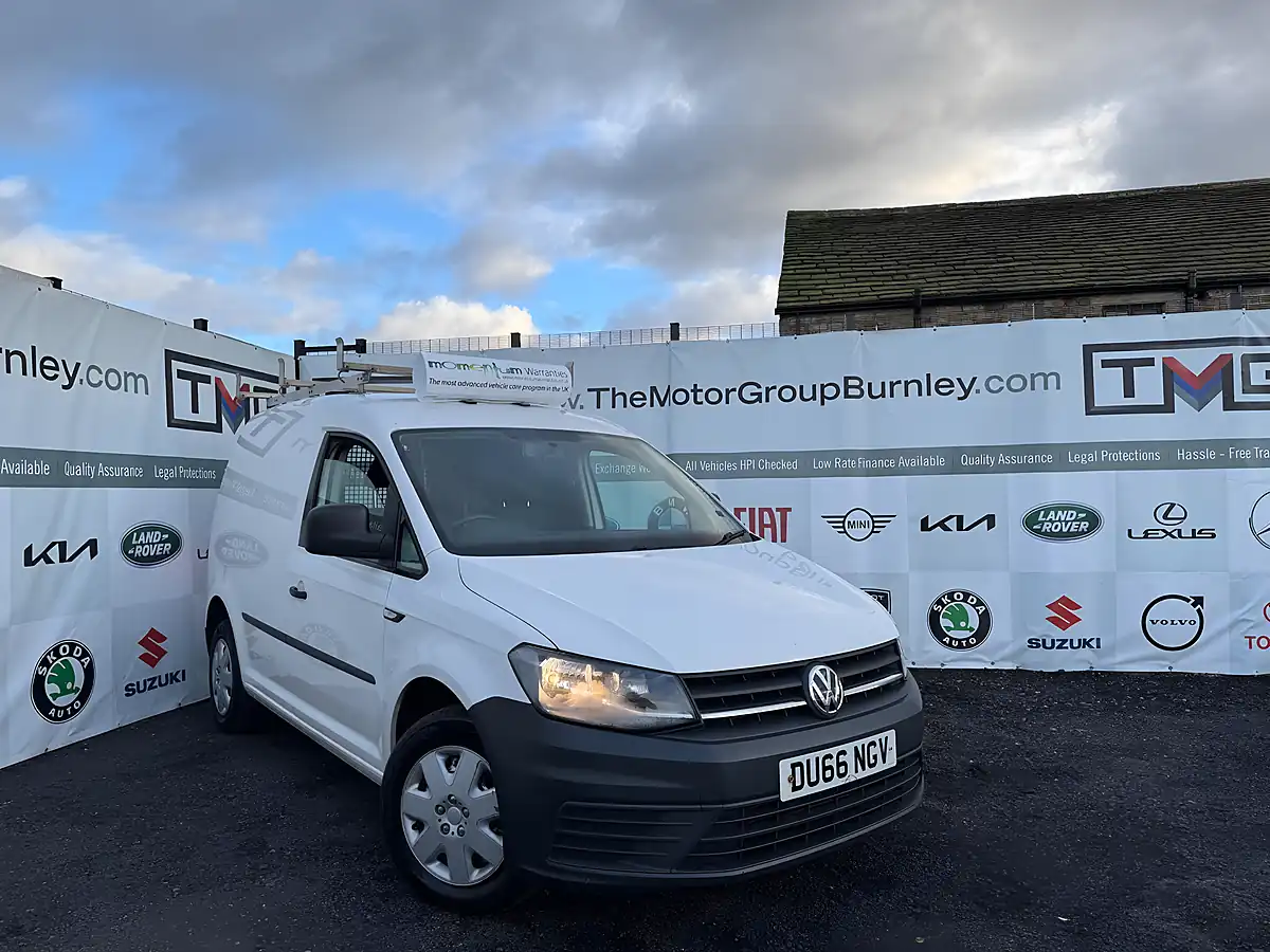 Used 2016 Volkswagen Caddy C20 Startline White - Front View