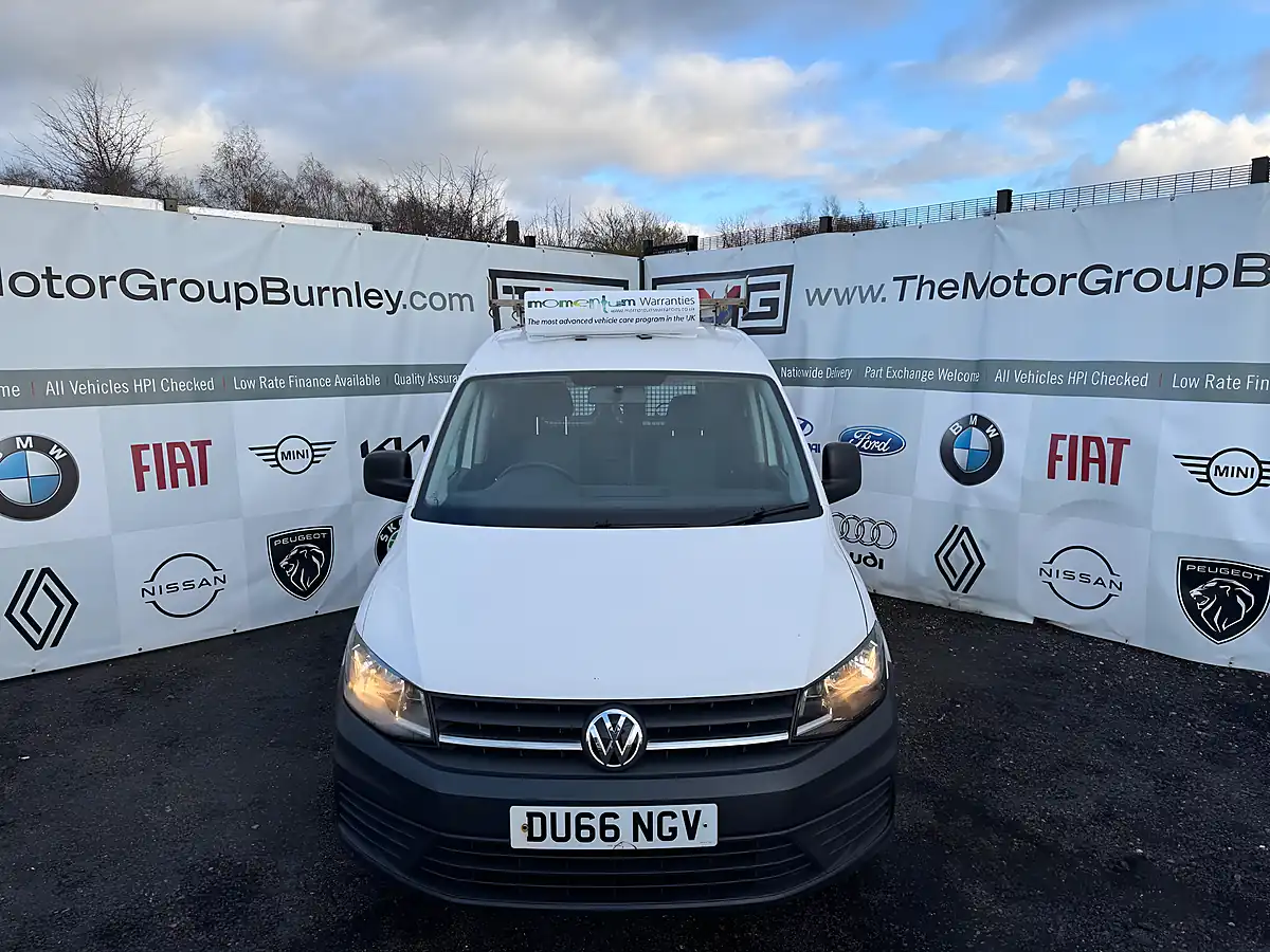 Used 2016 Volkswagen Caddy C20 Startline White - Interior and Exterior details 5