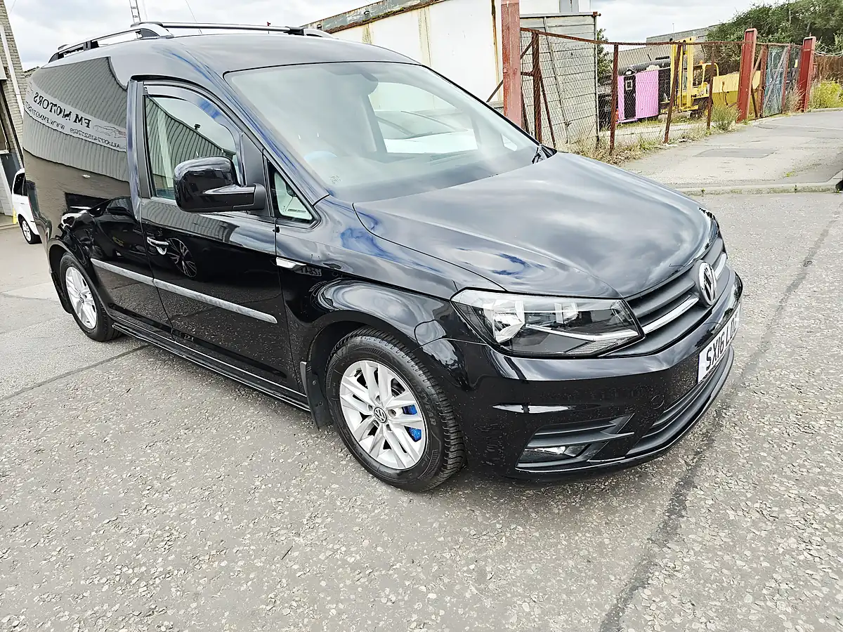 Used 2016 Volkswagen Caddy Highline Black - Interior and Exterior details 2