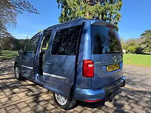 Used 2016 Volkswagen Caddy Life Blue - Interior and Exterior details 11