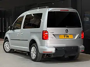 Used 2016 Volkswagen Caddy Life Bluemotion Tech Silver - Interior and Exterior details 5
