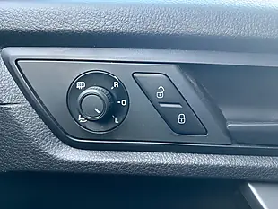 Used 2016 Volkswagen Caddy Maxi C20 Bluemotion Tech Startline Blue - Interior and Exterior details 14