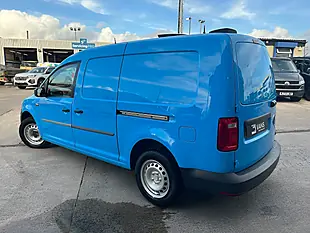 Used 2016 Volkswagen Caddy Maxi C20 Bluemotion Tech Startline Blue - Interior and Exterior details 9