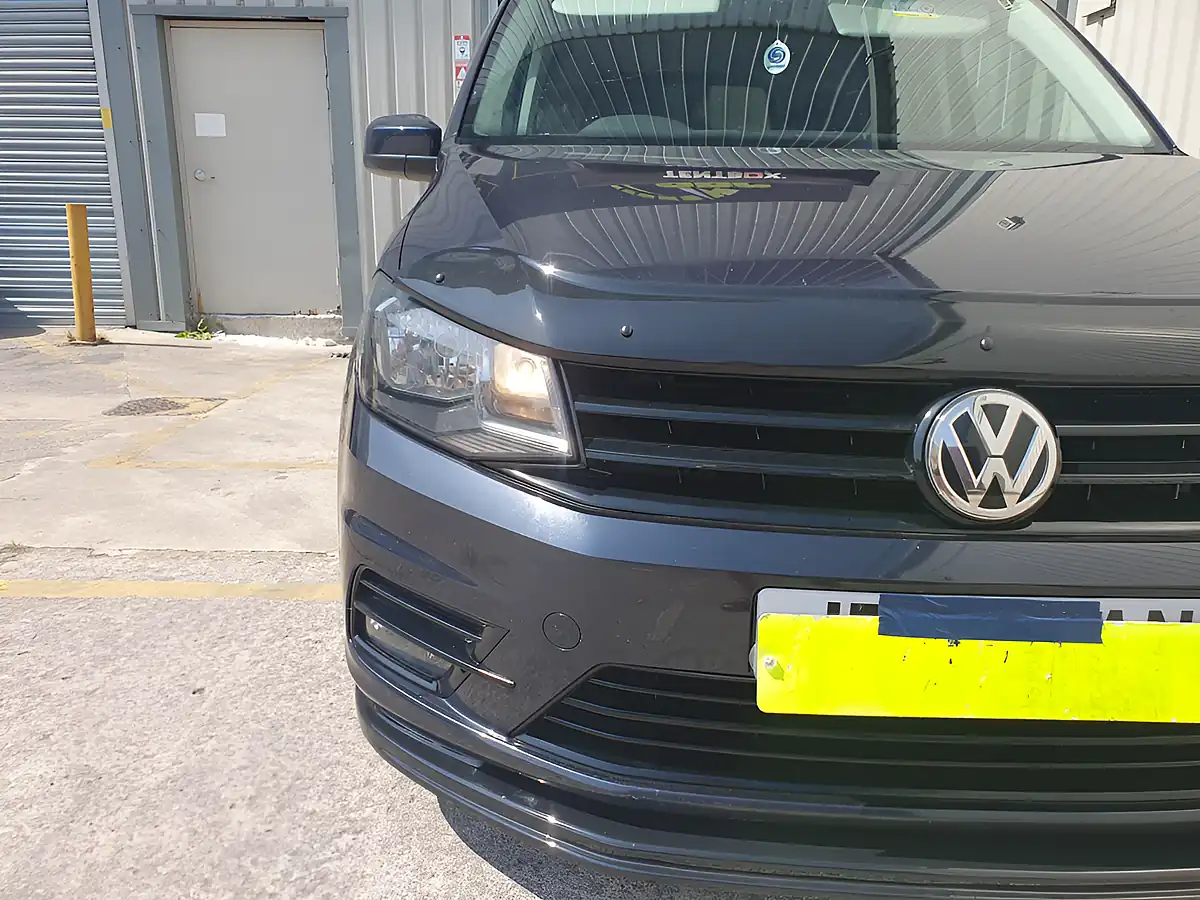 Used 2016 Volkswagen Caddy Maxi Life Blue - Interior and Exterior details 8
