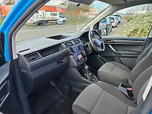 Used 2016 Volkswagen Caddy Maxi Startline Blue - Interior and Exterior details 12