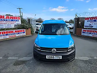 Used 2016 Volkswagen Caddy Maxi Startline Blue - Interior and Exterior details 3