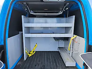 Used 2016 Volkswagen Caddy Maxi Startline Blue - Interior and Exterior details 9