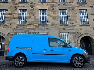 Used 2016 Volkswagen Caddy Maxi Startline Blue - Interior and Exterior details 16