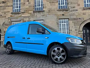 Used 2016 Volkswagen Caddy Maxi Startline Blue - Interior and Exterior details 5
