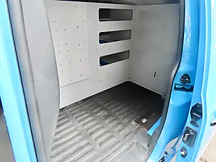 Used 2016 Volkswagen Caddy Maxi Startline Lwb Blue - Interior and Exterior details 9