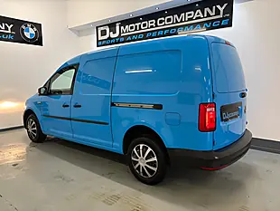 Used 2016 Volkswagen Caddy Maxi Startline Lwb Blue - Interior and Exterior details 10