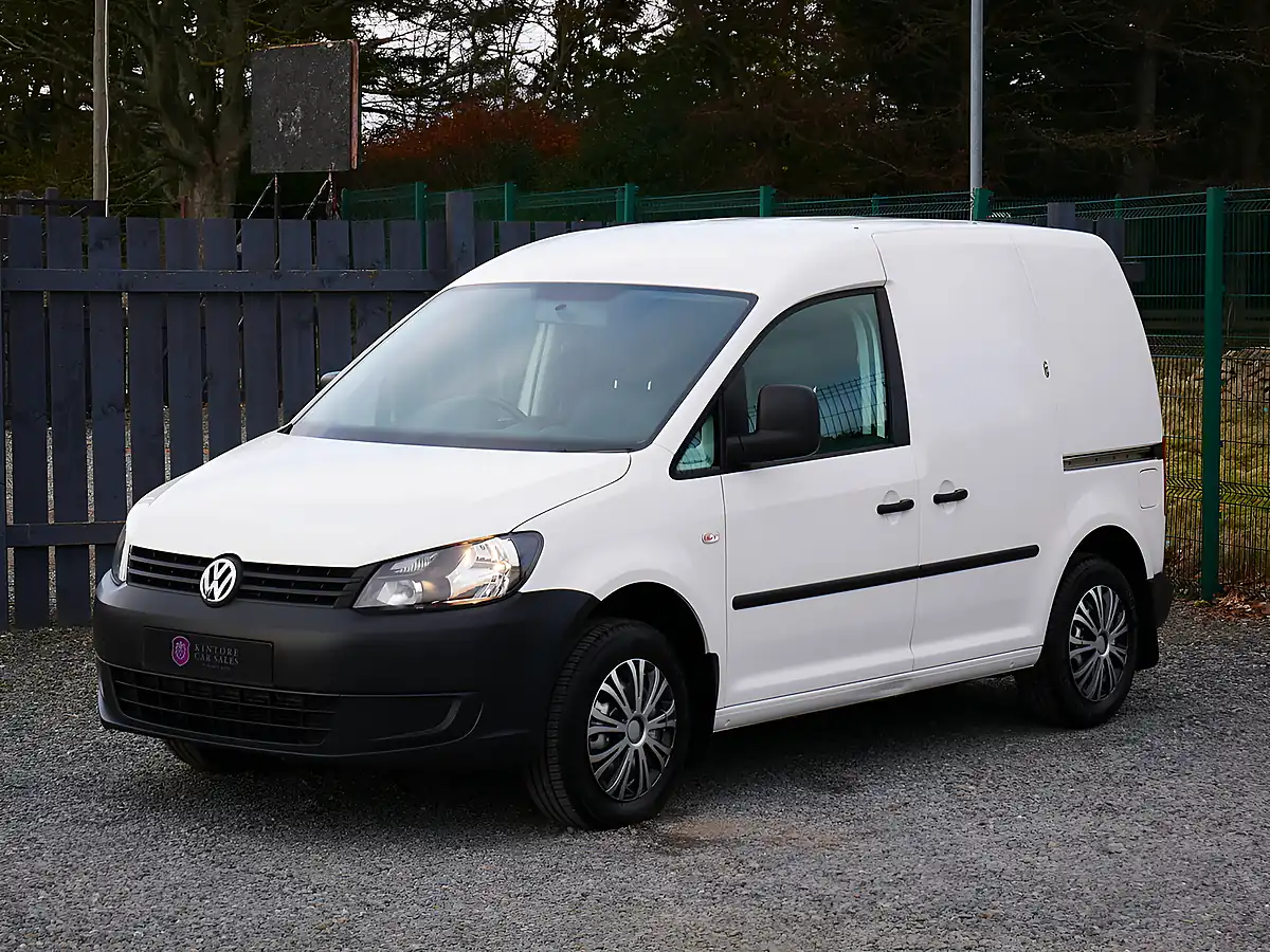 Used 2016 Volkswagen Caddy Startline White - Interior and Exterior details 4