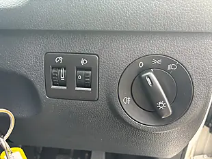 Used 2016 Volkswagen Caddy Trendline White - Interior and Exterior details 12