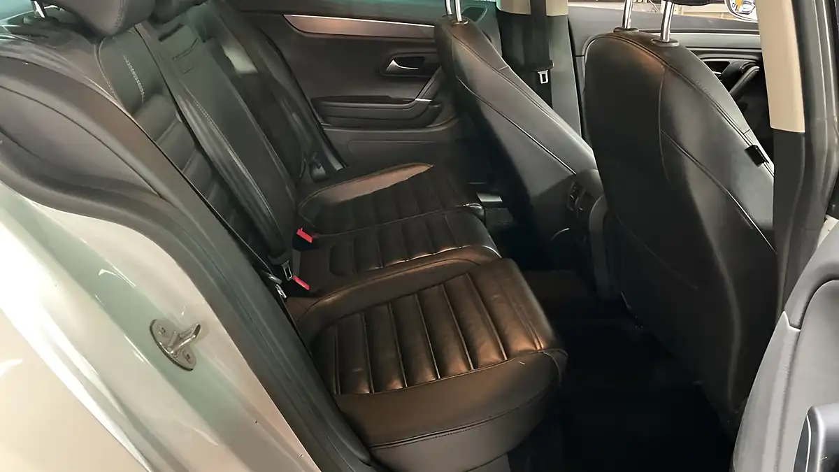 Used 2016 Volkswagen Cc Bluemotion Tech GT White - Interior and Exterior details 8