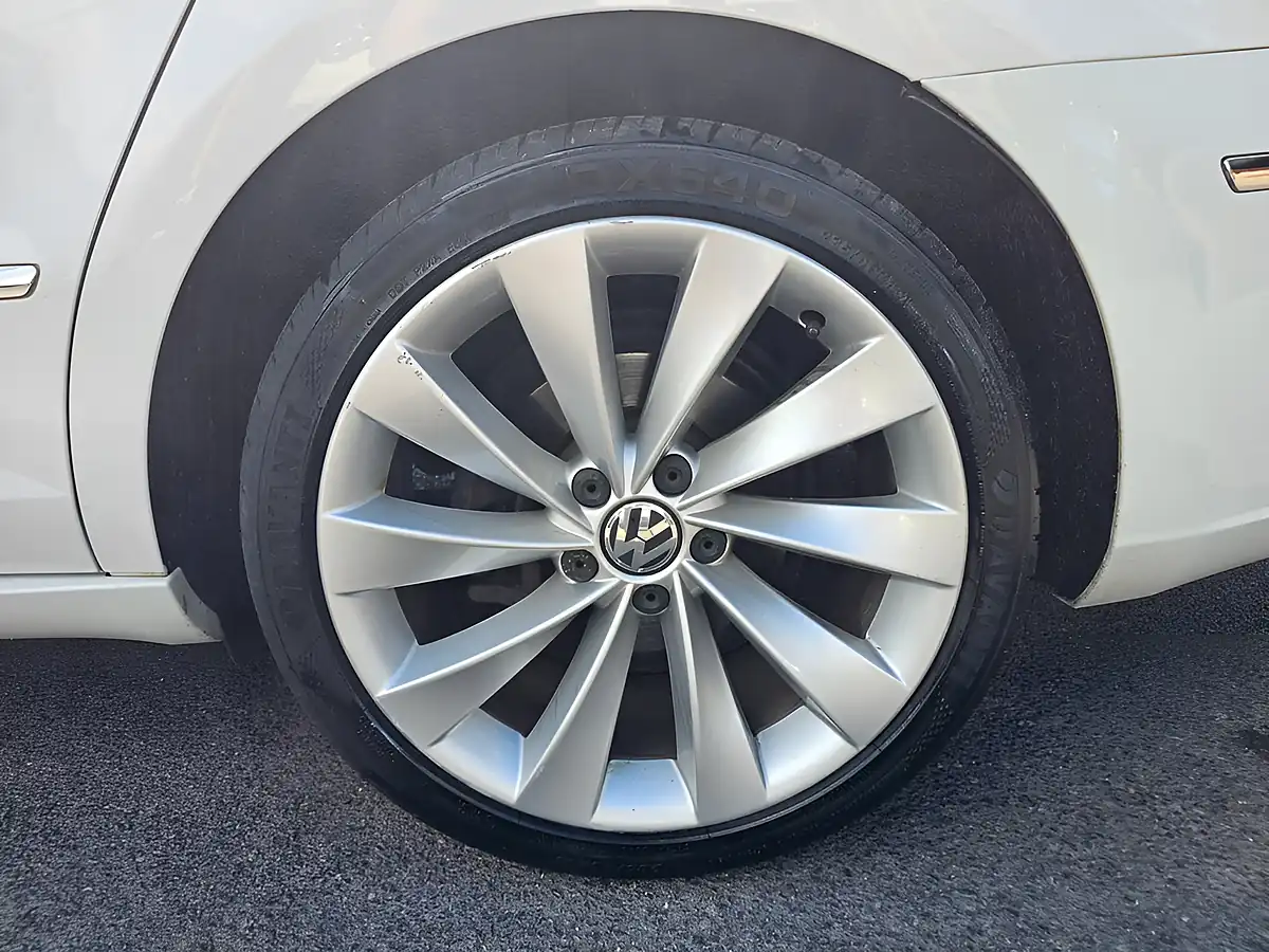 Used 2016 Volkswagen Cc GT White - Interior and Exterior details 12