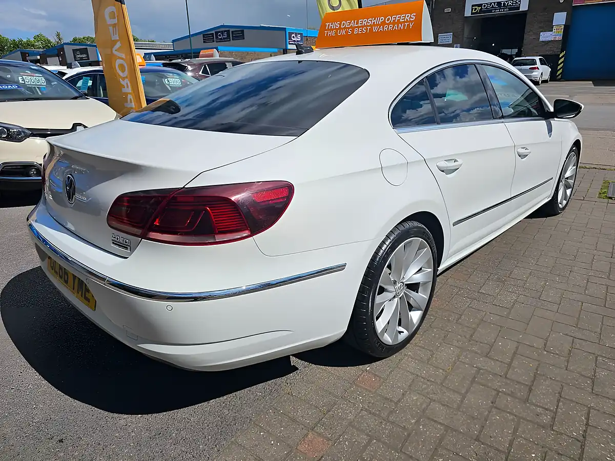 Used 2016 Volkswagen Cc GT White - Interior and Exterior details 4