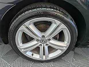 Used 2016 Volkswagen Cc R-Line Black - Interior and Exterior details 10