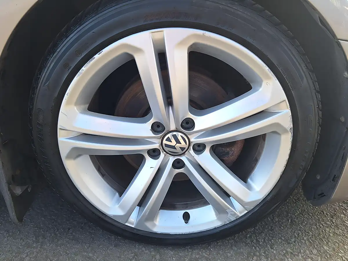 Used 2016 Volkswagen Cc R-Line Brown - Interior and Exterior details 16