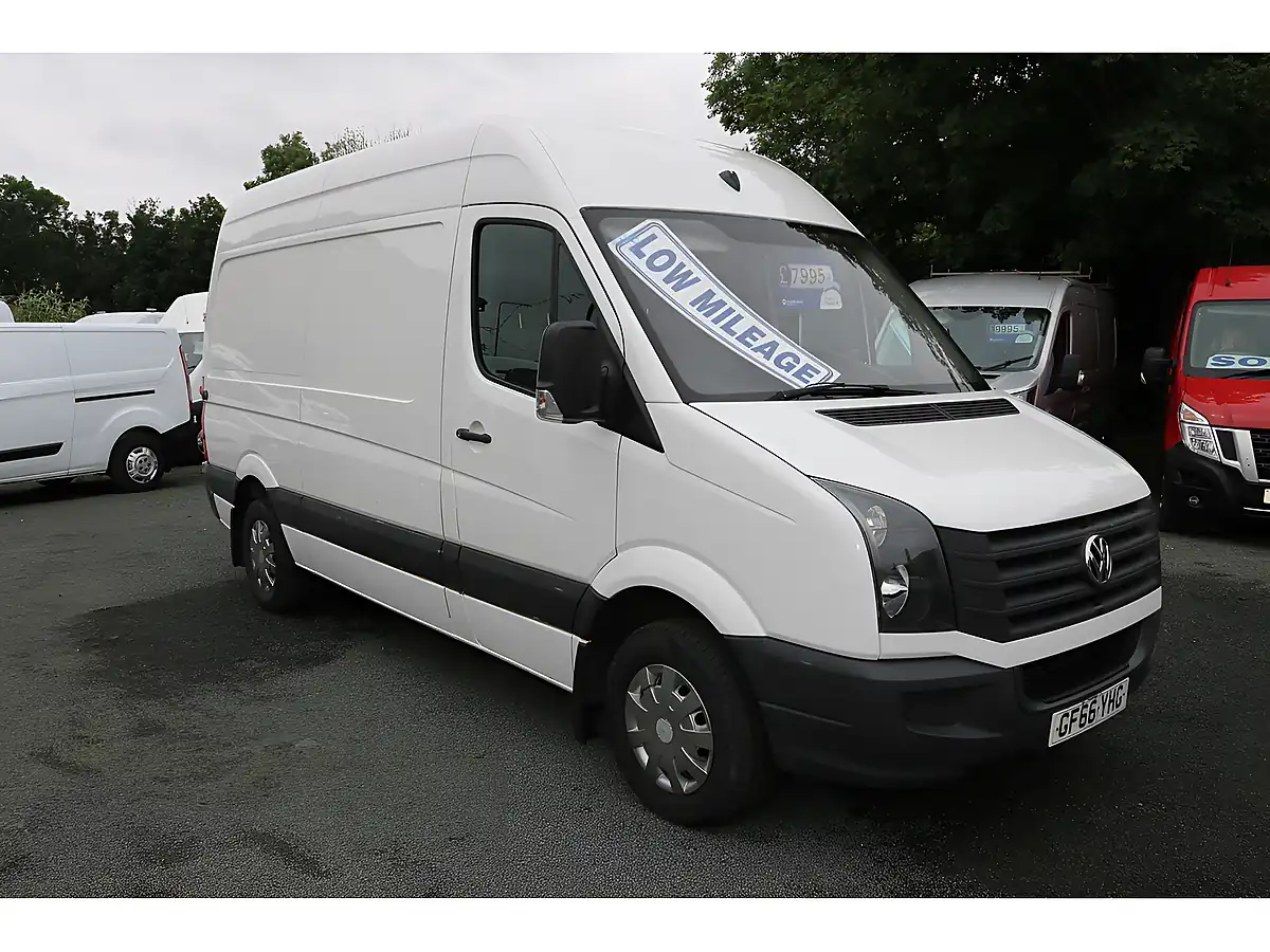 Used 2016 Volkswagen Crafter Cr35 H/R P/V White - Front View