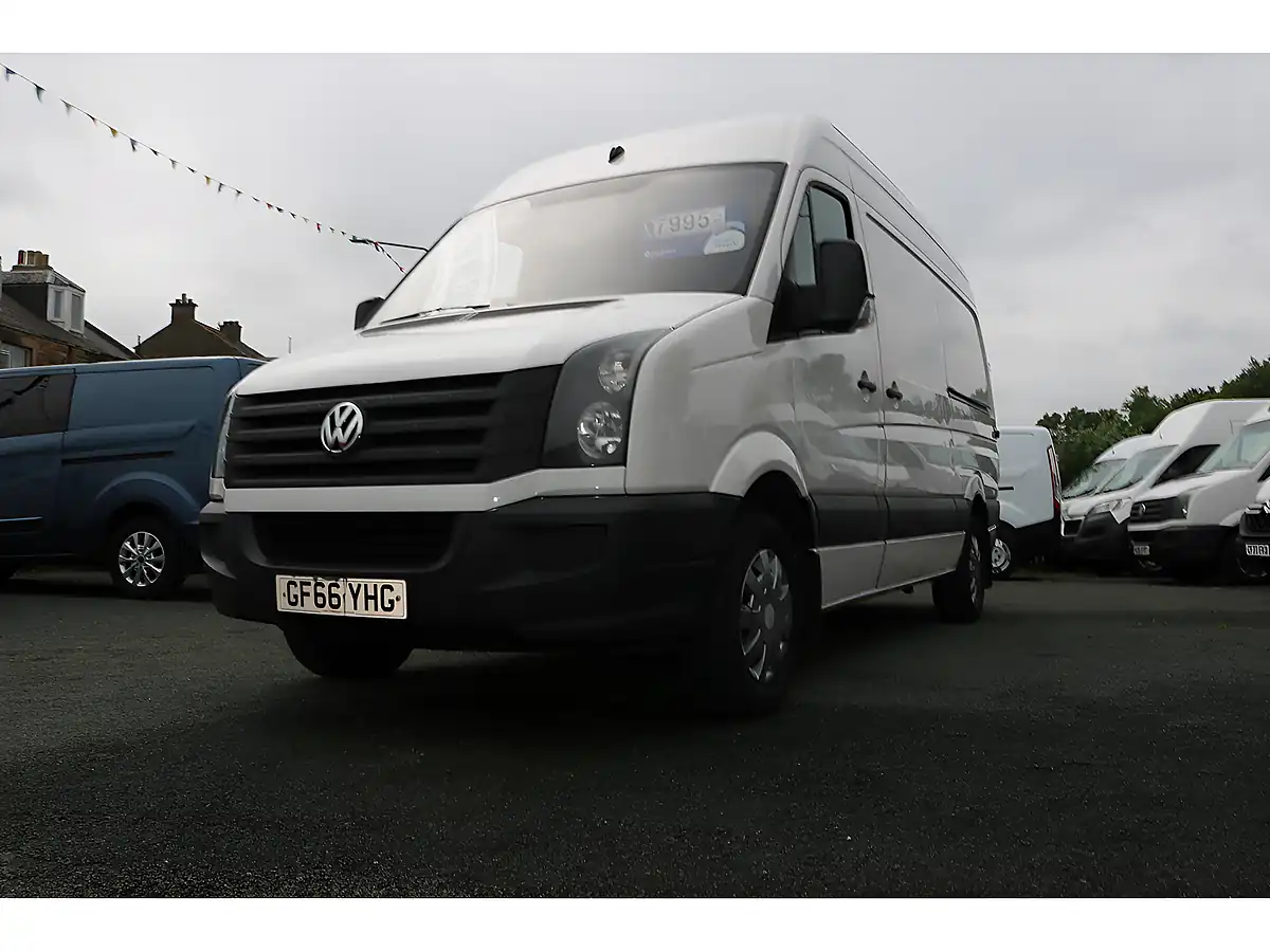 Used 2016 Volkswagen Crafter Cr35 H/R P/V White - Interior and Exterior details 12