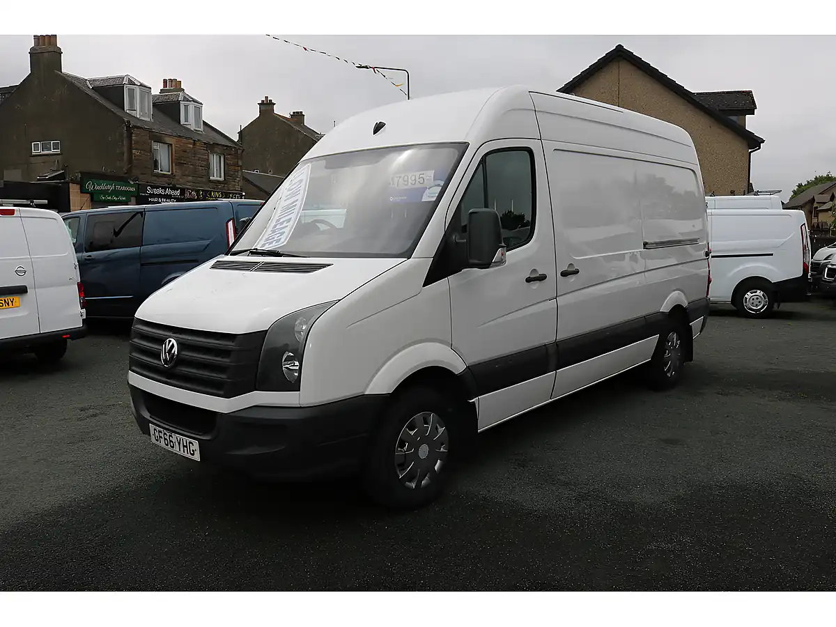 Used 2016 Volkswagen Crafter Cr35 H/R P/V White - Interior and Exterior details 3