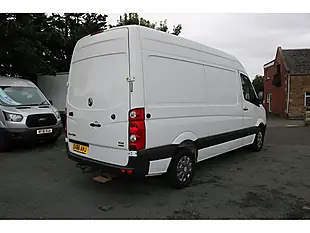 Used 2016 Volkswagen Crafter Cr35 M P/V Bmt White - Interior and Exterior details 8