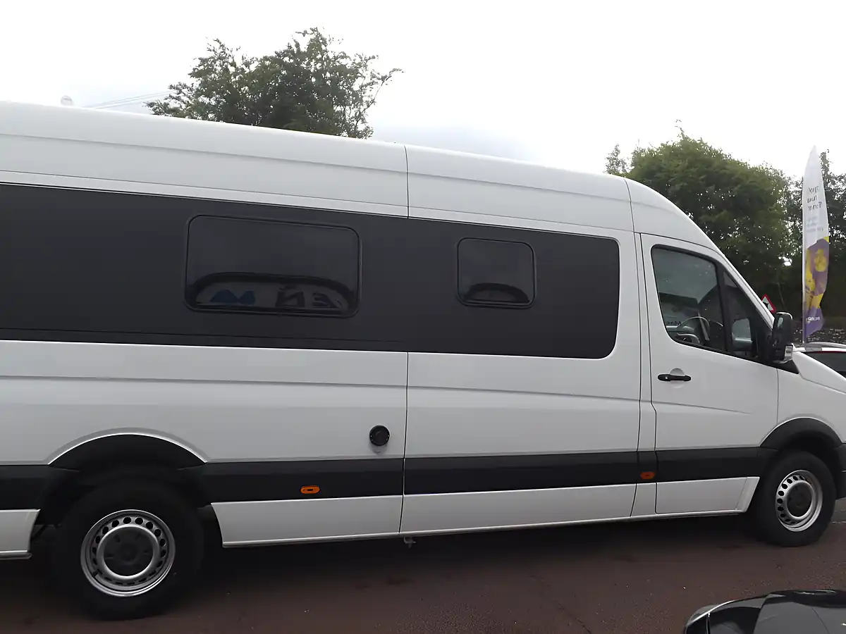 Used 2016 Volkswagen Crafter CR35 Panel Van L2 H3 White - Interior and Exterior details 5