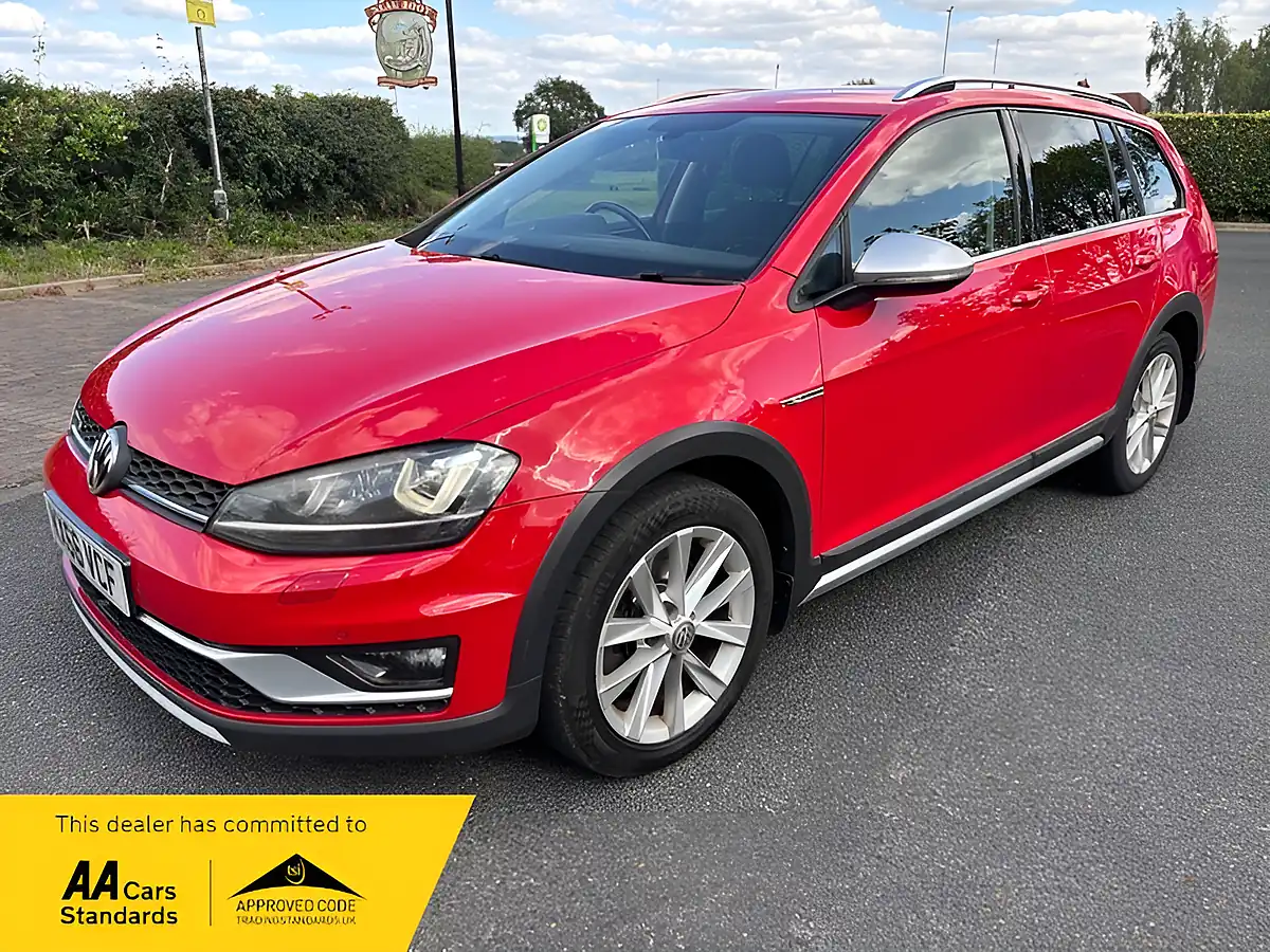 Used 2016 Volkswagen Golf Alltrack Bright Red - Front View