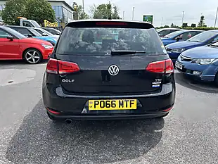 Used 2016 Volkswagen Golf Blue Motion Black - Interior and Exterior details 5