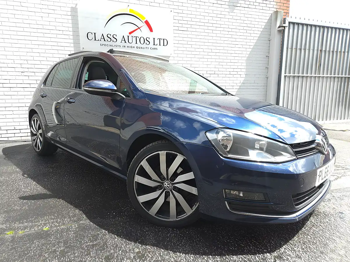 Used 2016 Volkswagen Golf Bluemotion Tech GT Edition Blue - Front View