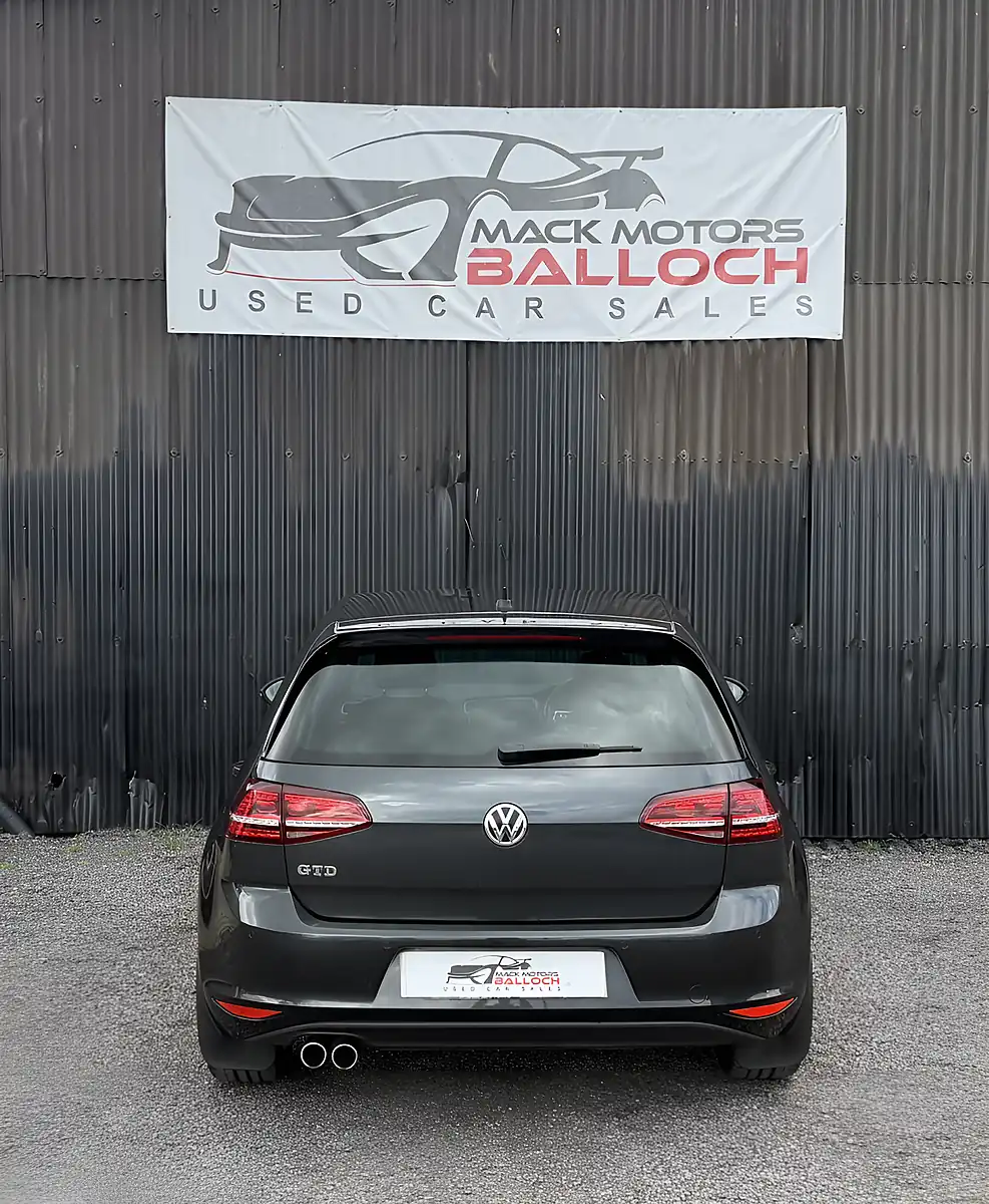 Used 2016 Volkswagen Golf Bluemotion Tech Gtd Grey - Interior and Exterior details 6