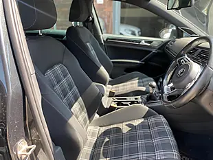 Used 2016 Volkswagen Golf Bluemotion Tech Gtd Grey - Interior and Exterior details 6