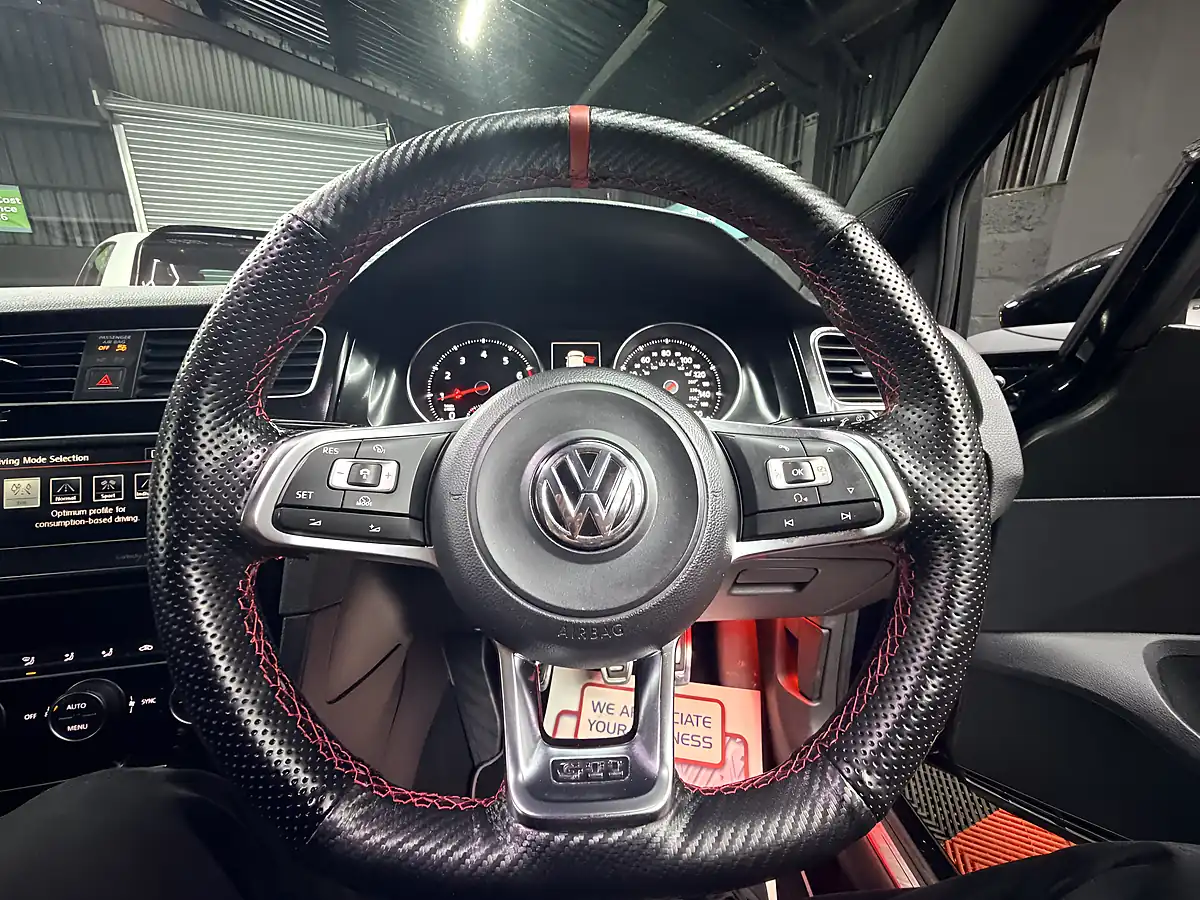 Used 2016 Volkswagen Golf Bluemotion Tech GTI Black - Interior and Exterior details 18