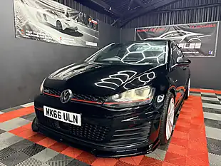 Used 2016 Volkswagen Golf Bluemotion Tech GTI Black - Interior and Exterior details 3