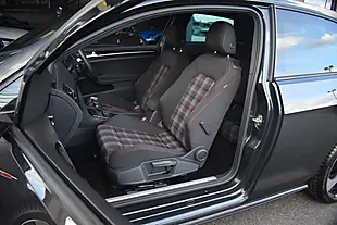 Used 2016 Volkswagen Golf Bluemotion Tech GTI Performance Grey - Interior and Exterior details 10