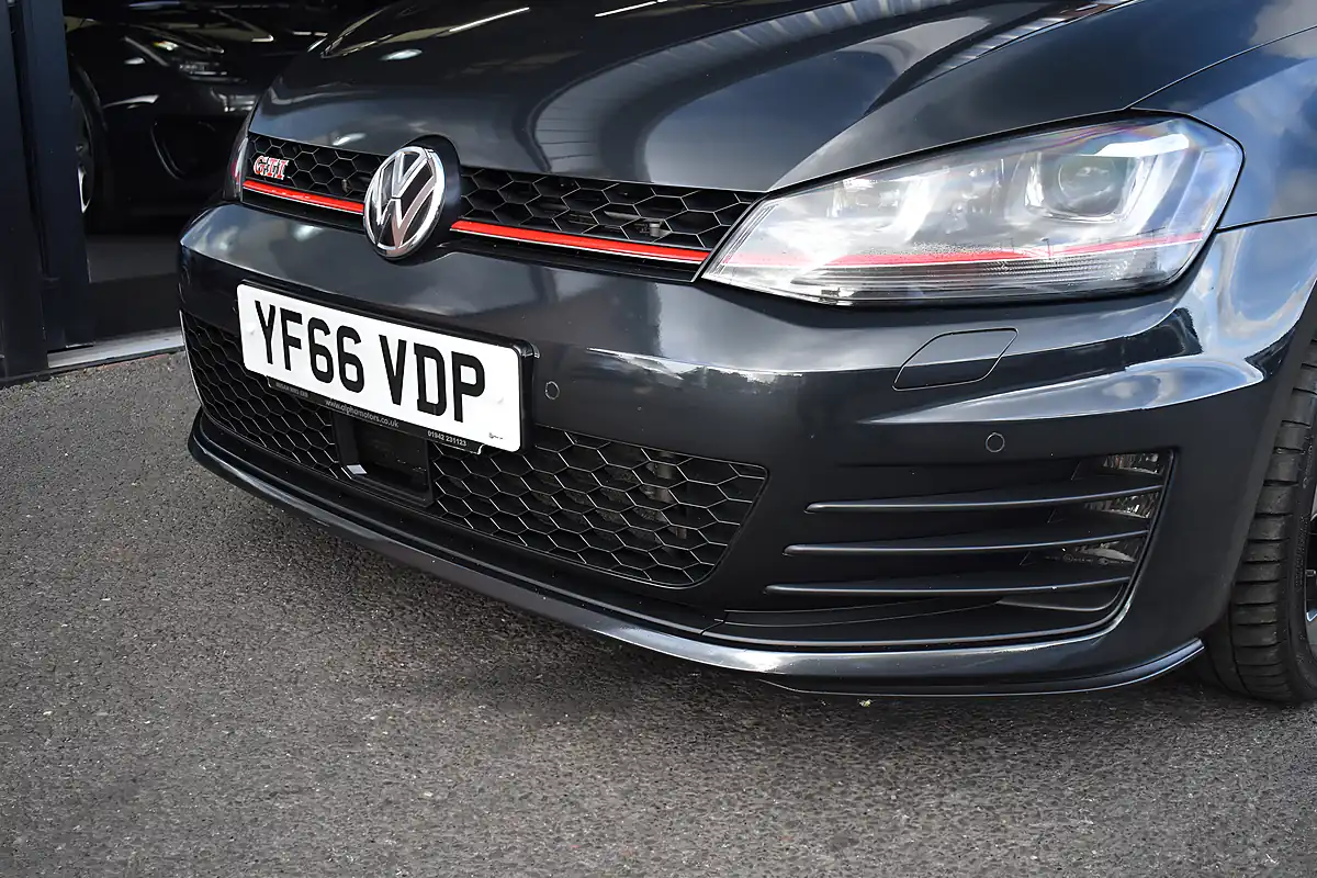 Used 2016 Volkswagen Golf Bluemotion Tech GTI Performance Grey - Interior and Exterior details 20