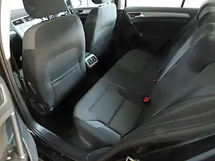 Used 2016 Volkswagen Golf Bluemotion Tech Match Edition Black - Interior and Exterior details 9