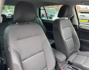 Used 2016 Volkswagen Golf Bluemotion Tech Match Edition Black - Interior and Exterior details 10