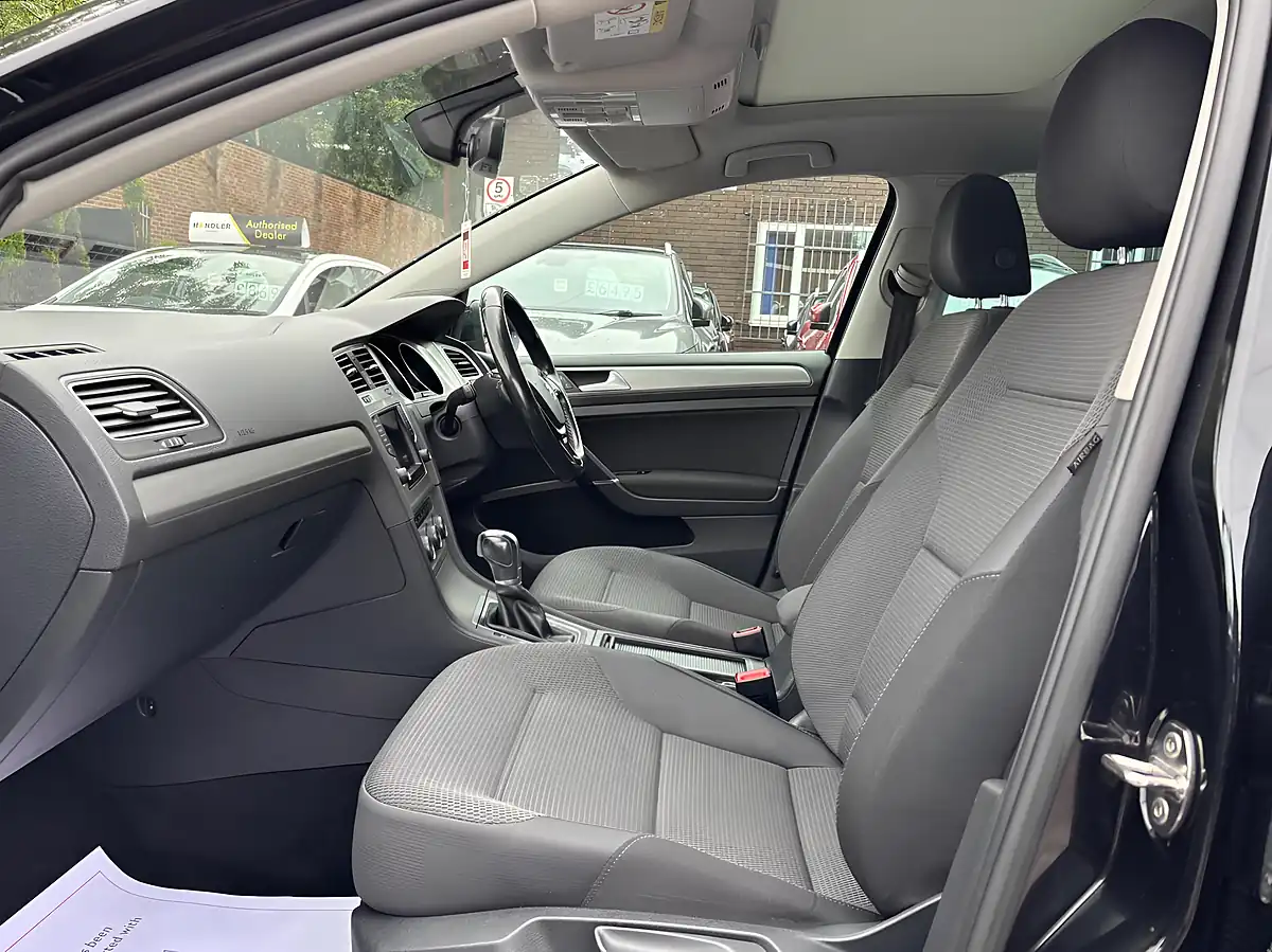 Used 2016 Volkswagen Golf Bluemotion Tech Match Edition Black - Interior and Exterior details 12