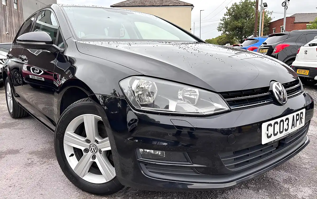 Used 2016 Volkswagen Golf Bluemotion Tech Match Edition Black - Interior and Exterior details 2