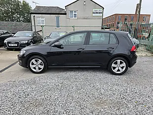 Used 2016 Volkswagen Golf Bluemotion Tech Match Edition Black - Interior and Exterior details 4