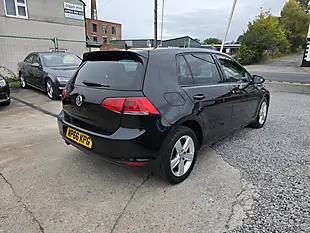 Used 2016 Volkswagen Golf Bluemotion Tech Match Edition Black - Interior and Exterior details 6