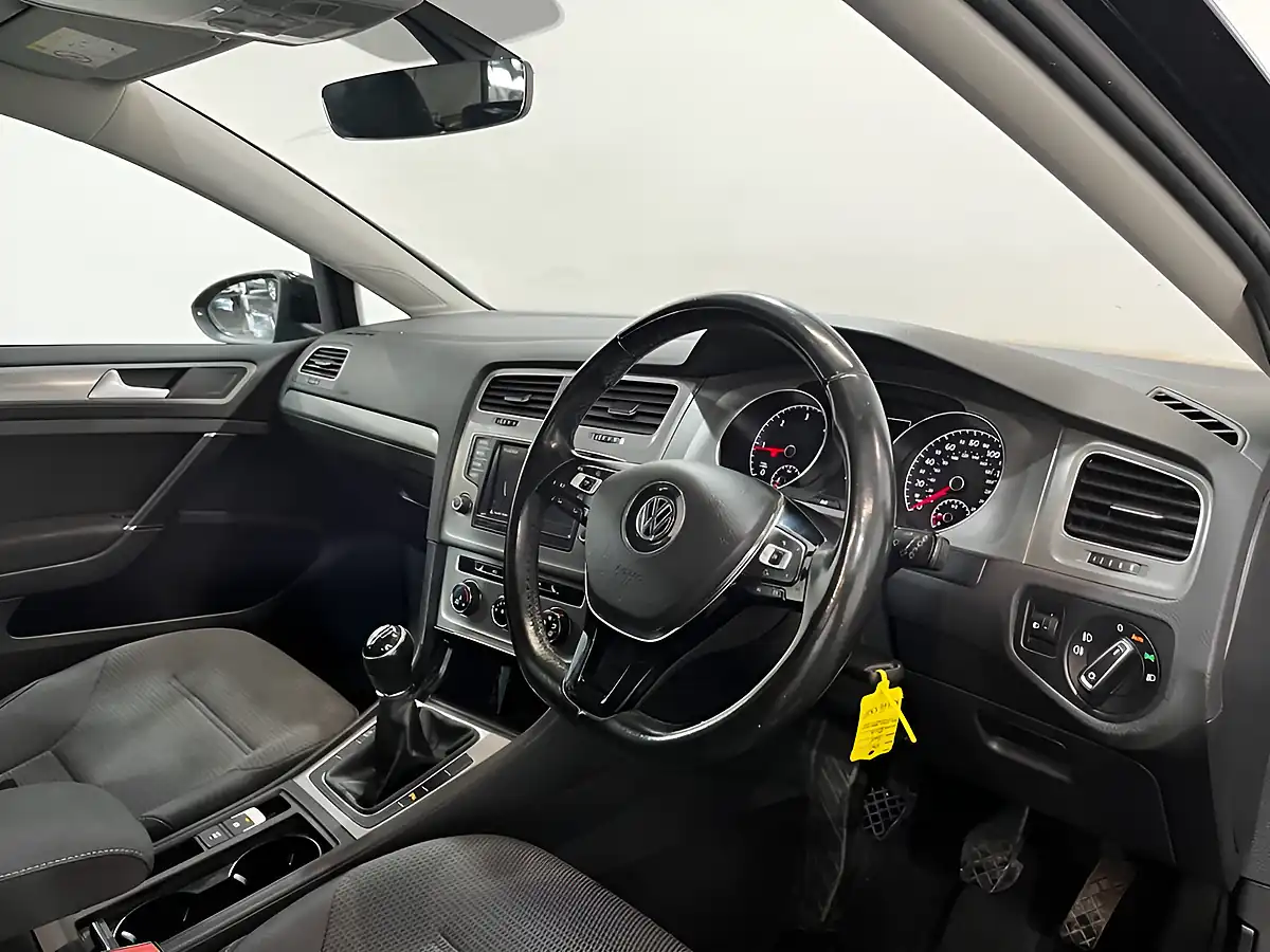 Used 2016 Volkswagen Golf Bluemotion Tech Match Edition Black - Interior and Exterior details 18