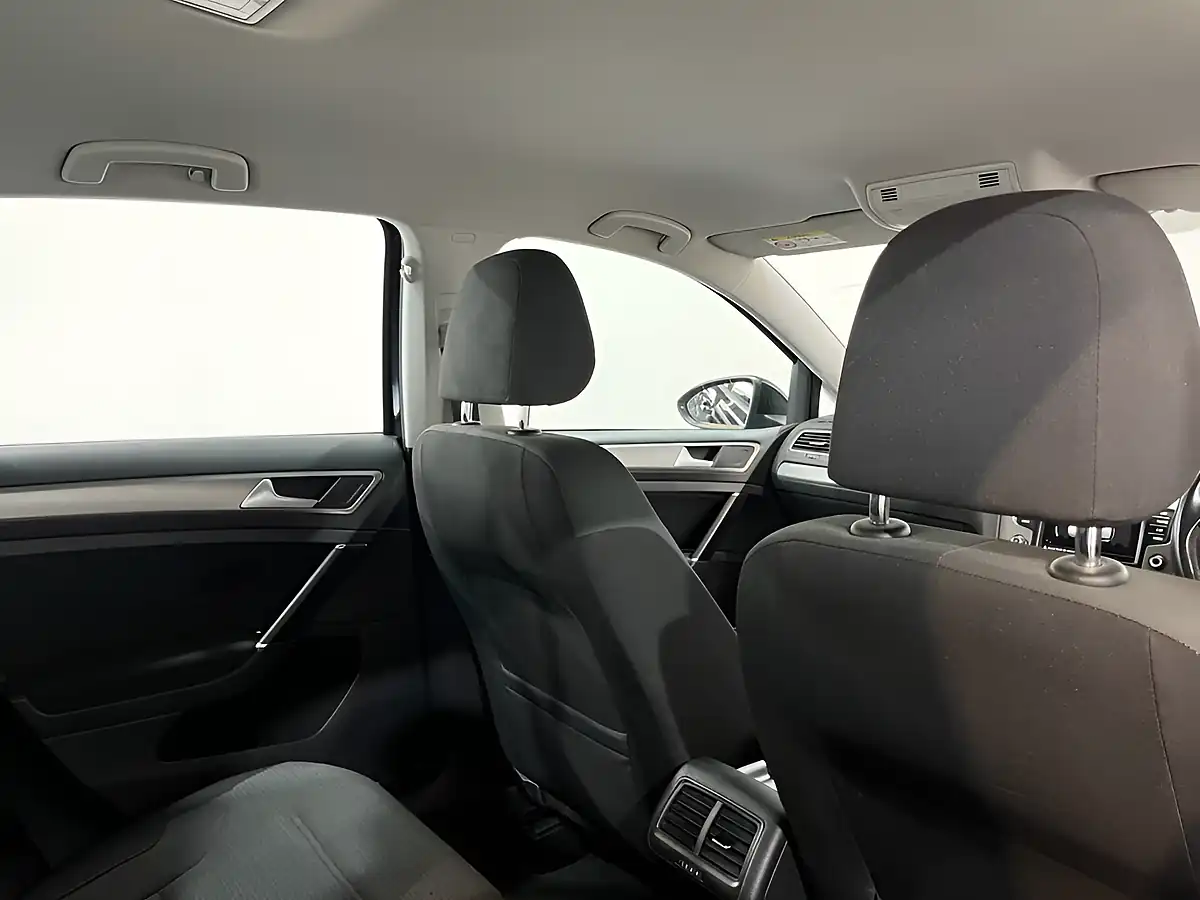 Used 2016 Volkswagen Golf Bluemotion Tech Match Edition Black - Interior and Exterior details 20