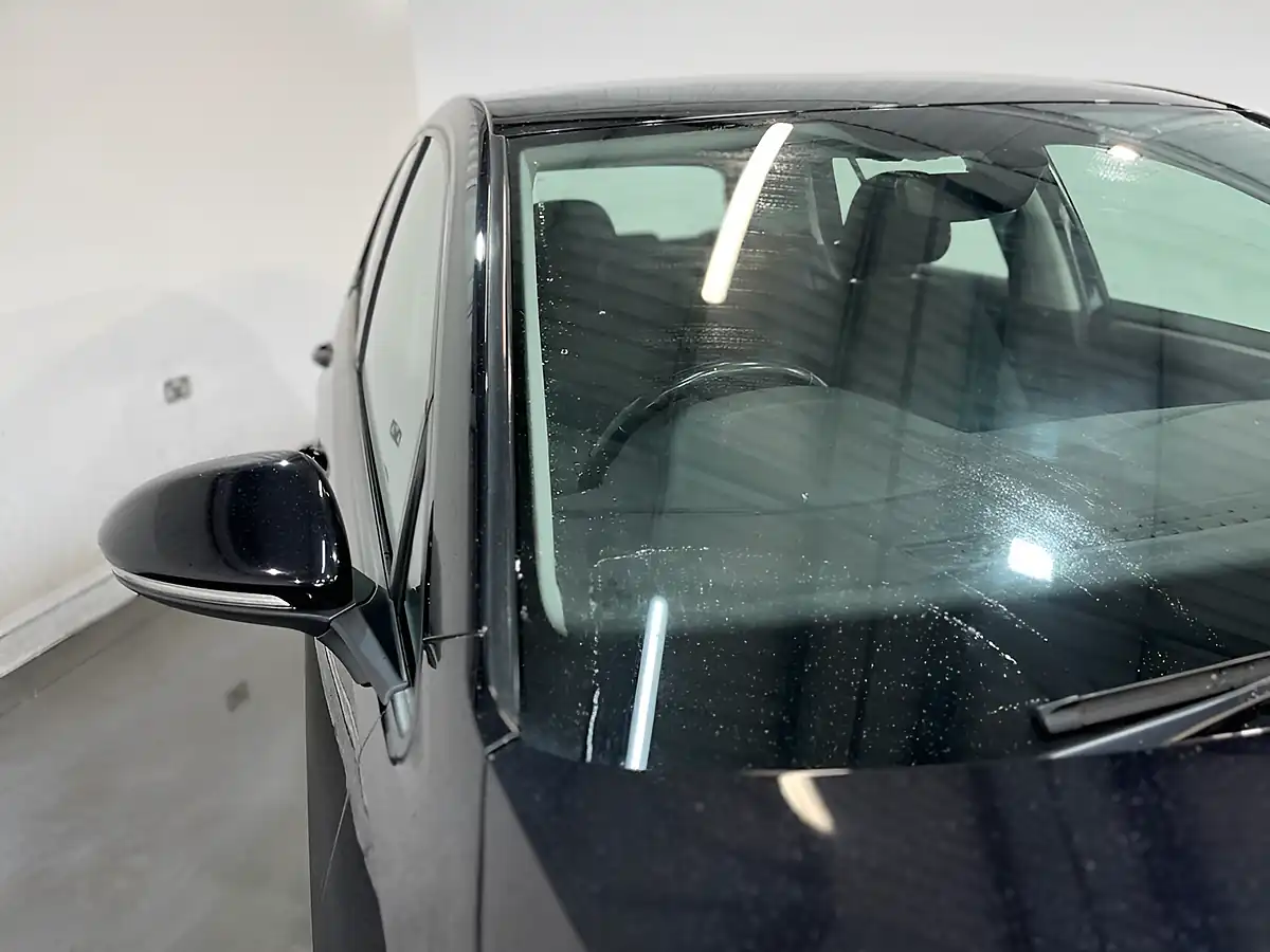 Used 2016 Volkswagen Golf Bluemotion Tech Match Edition Black - Interior and Exterior details 6
