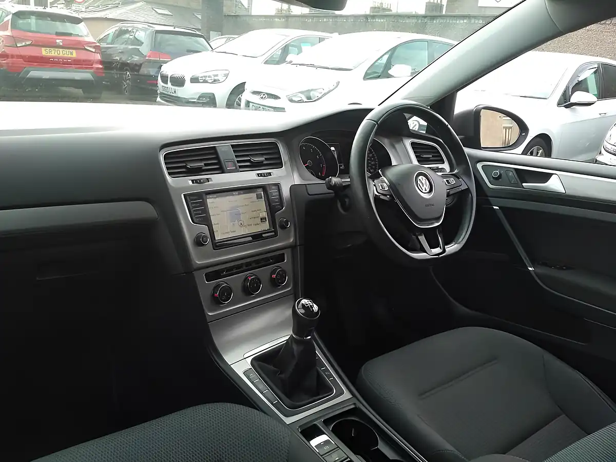 Used 2016 Volkswagen Golf Bluemotion Tech Match Edition Grey - Interior and Exterior details 13