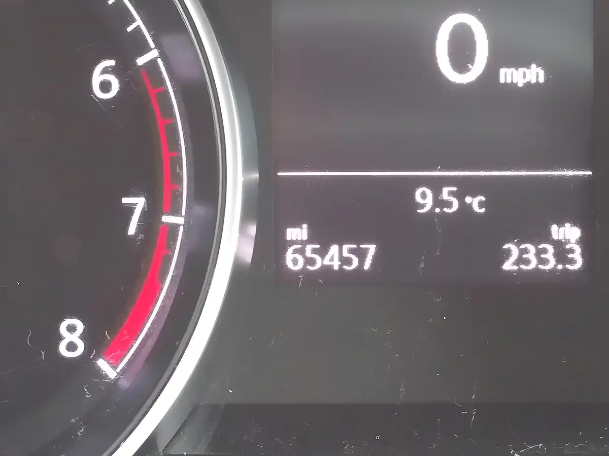 Used 2016 Volkswagen Golf Bluemotion Tech Match Edition Grey - Interior and Exterior details 15