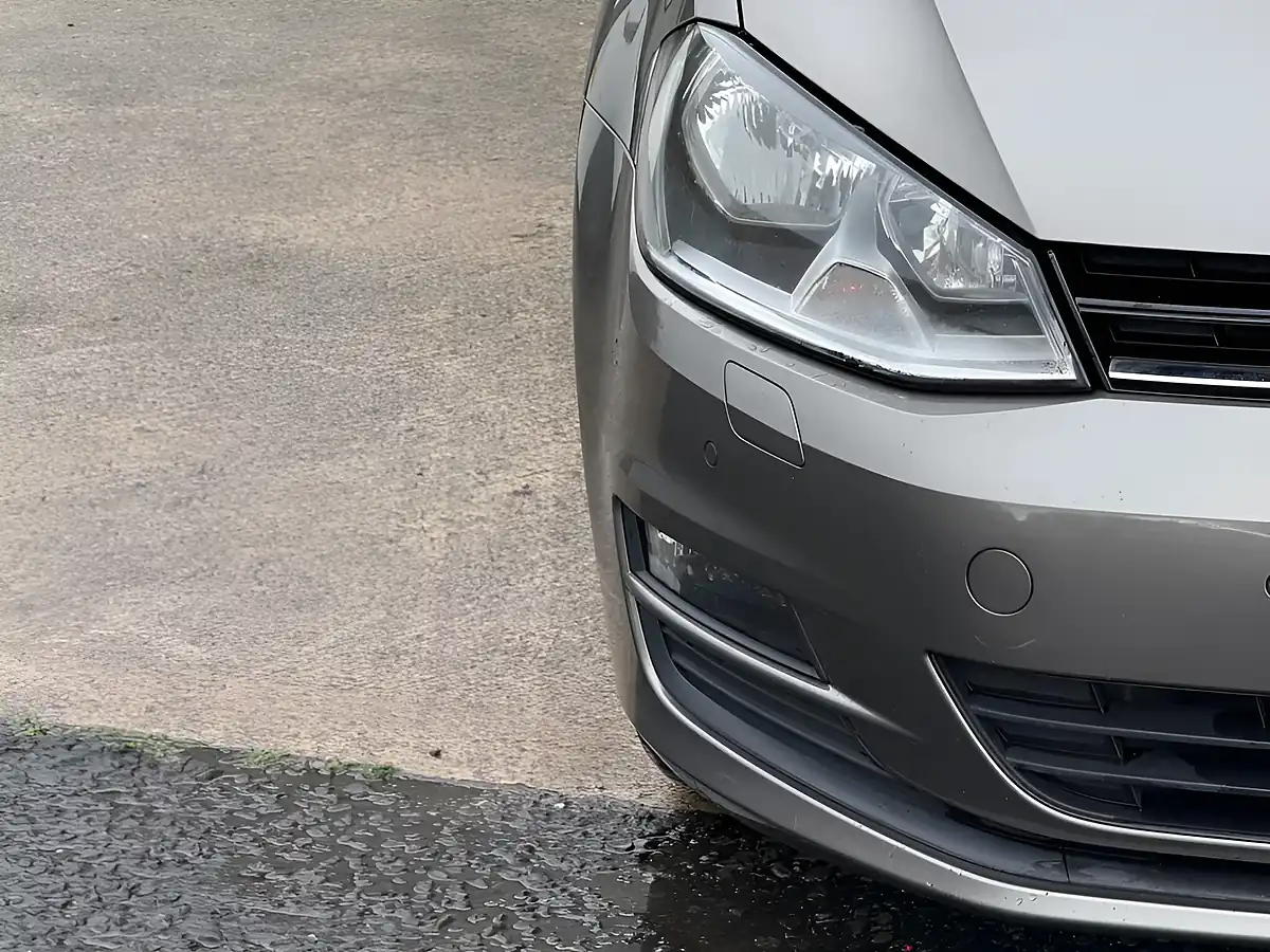 Used 2016 Volkswagen Golf Bluemotion Tech Match Edition Grey - Interior and Exterior details 4