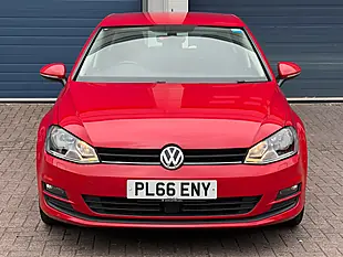 Used 2016 Volkswagen Golf Bluemotion Tech Match Edition Red - Interior and Exterior details 3