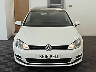 Used 2016 Volkswagen Golf Bluemotion Tech Match Edition White - Interior and Exterior details 2
